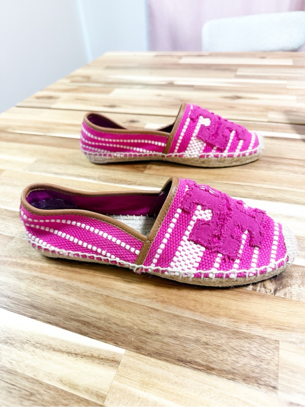 Tory Burch Shaw Espadrille in Hibiscus Flower / Royal Tan  Pink Braided Jute - Picture 7 of 9